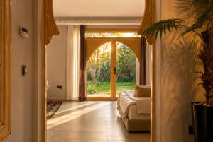 Authentic Moroccan Luxury 4 Suites & Private Pool