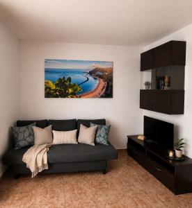 Perfectly located apartment with pool