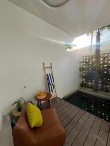 Amora Villa