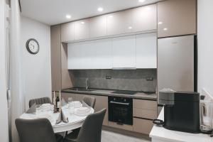 Parthenon Exclusive Suite