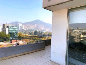 Apartment in downtown Providencia Huge balcony