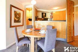 KozyGuru | Circular Quay | Prime Harbourfront Gem