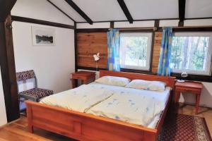 Holiday villa with sauna, close to the lake