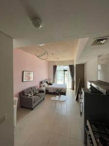 Cozy studio apartment in Dubai JVC