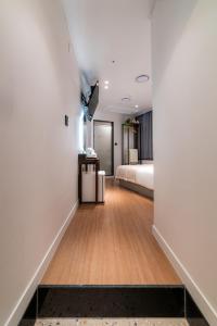 LAHA Boutique DDP Dongdaemun