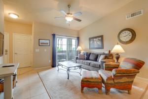 2 Resort-Style Pools! Condo Near Mesa Market Place