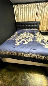 Luxury KIA Room F
