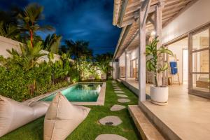 New Villa Misha Modern 2BR Pool Tropical Garden