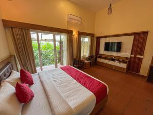 Holiday Courtyard Wayanad