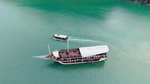 Sena Cruises - Wonder On Lan Ha Bay