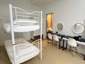 Cameron Three Storey Semi-D at Barrington Home