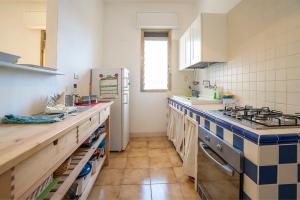 Dimora Del Mare Near The Sea - Happy Rentals
