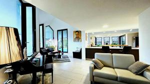 Hilltop luxury villa with mini golf, indoor pool spa