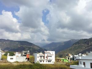 Laavanya homestay 5bhk villa Dehradun with mountain view