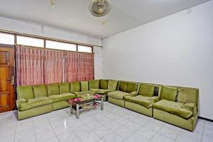 Hotel O Sidomulyo Kost Syariah