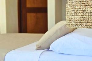 Alhertina Stunning 2BR Private Pool Villa With Sea View