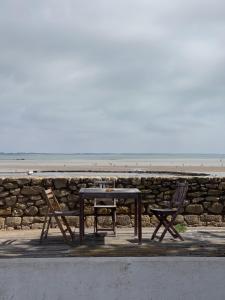 Charmante maison front de mer avec jardin