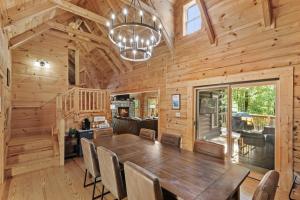 Mossy Rock Retreat