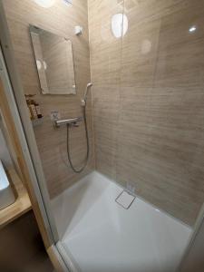 XIANGLANYUAN 101 Tennoji walking distance Maximum 6 guests Quiet area near the train station Entire building style accommodation