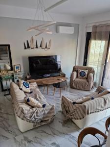 Alex Luxury House
