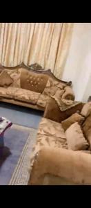 شقه مفروشه اربد خلف ارابيلا مول مقابل كارفور قرب مجمع عمان