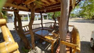 Beachfront Aircon Treehouse for 6 to 7pax
