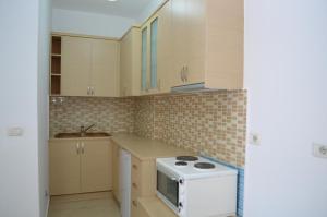 Klajdi Apartaments