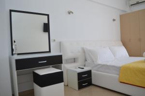 Klajdi Apartaments