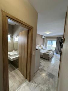 Olympic Beach Rooms