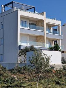 Apartments Ana