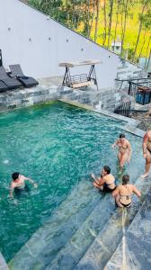 Lotus Premium Lodge
