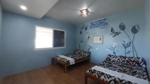 Beachfront AC 3-Bedroom Villa,14pax