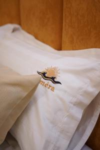 Lumera Hotel