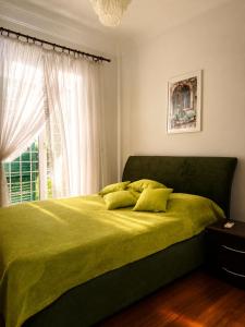 Villa SOLE di AMORE - POOL PRIVATE LARGE 100 M 2 - Beach 950m -Center 500 m - ROME & AIRPORT 39 km