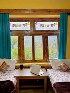 Travel Bug Homes