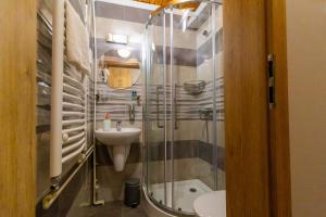 Tisza Panzió és Apartman