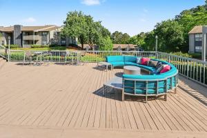 Green & Private 2BR - King Bed, Pool, Gym Near UAB & Hospitals