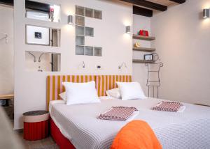 St. Stephens Square Apartment