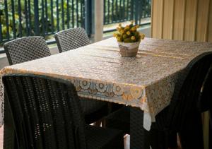 Negradas Transient Inn-Non Air-conditioned