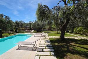 Pilone Del Monaco Apartments & Pool