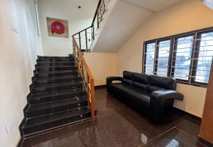 Nandha Grande Elite