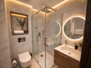 Andalusian Dream I 2 Bedrooms apartment near by the Beach and TGV station