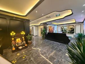 Green Luxury Hanoi Hotel