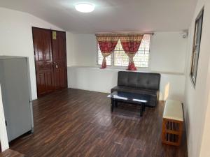Tata&Rob GuestHouse