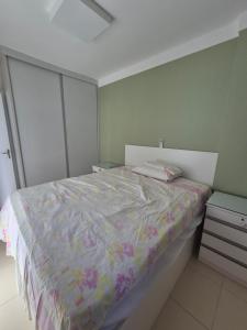 Quarto suíte em apartamento familiar