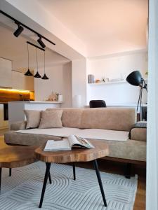 Station 22 - City Center Apartment, Skopje
