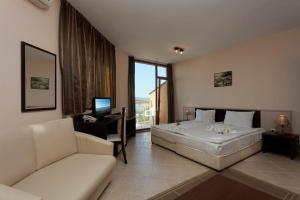 Vemara Club Villas & Hotel