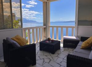 Apartment Bellevue - first row to the sea