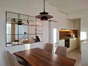 Station 22 - City Center Apartment, Skopje