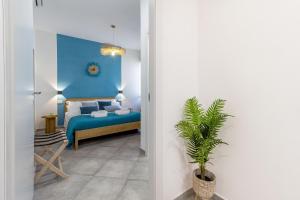 NURAS - Affittacamere LAzzurra - Double bedrooms private bathroom and seaview solarium